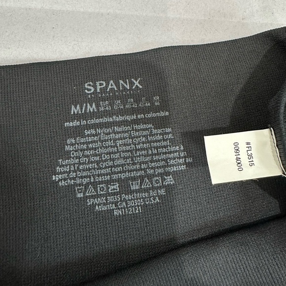 Spanx Look At Me Now seamless Leggings in black Camo Sz M - Picture 12 of 12